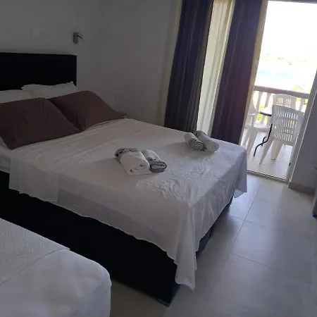 Maris Apartmán Srima